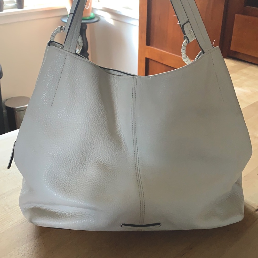 White leather shoulder bag